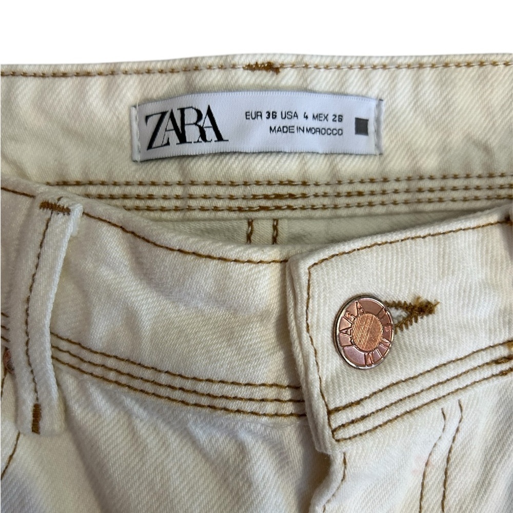 NWT Zara High Rise Cream Denim wide leg Jeans - Picture 3 of 3
